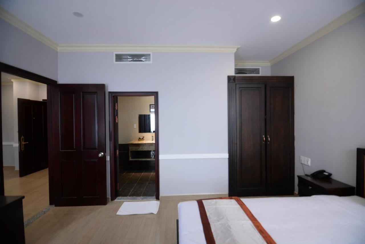 Que Toi Hotel Soc Trang Buitenkant foto
