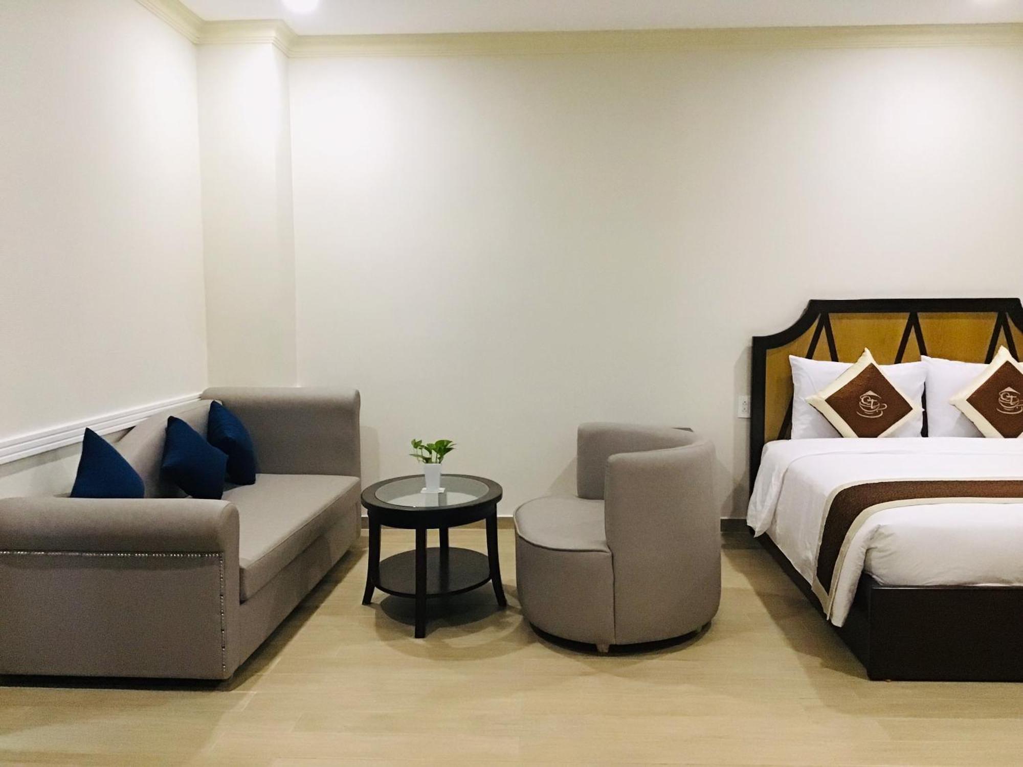 Que Toi Hotel Soc Trang Buitenkant foto