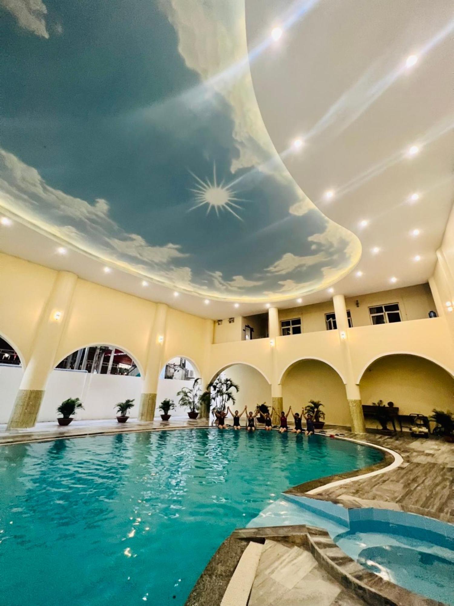 Que Toi Hotel Soc Trang Buitenkant foto