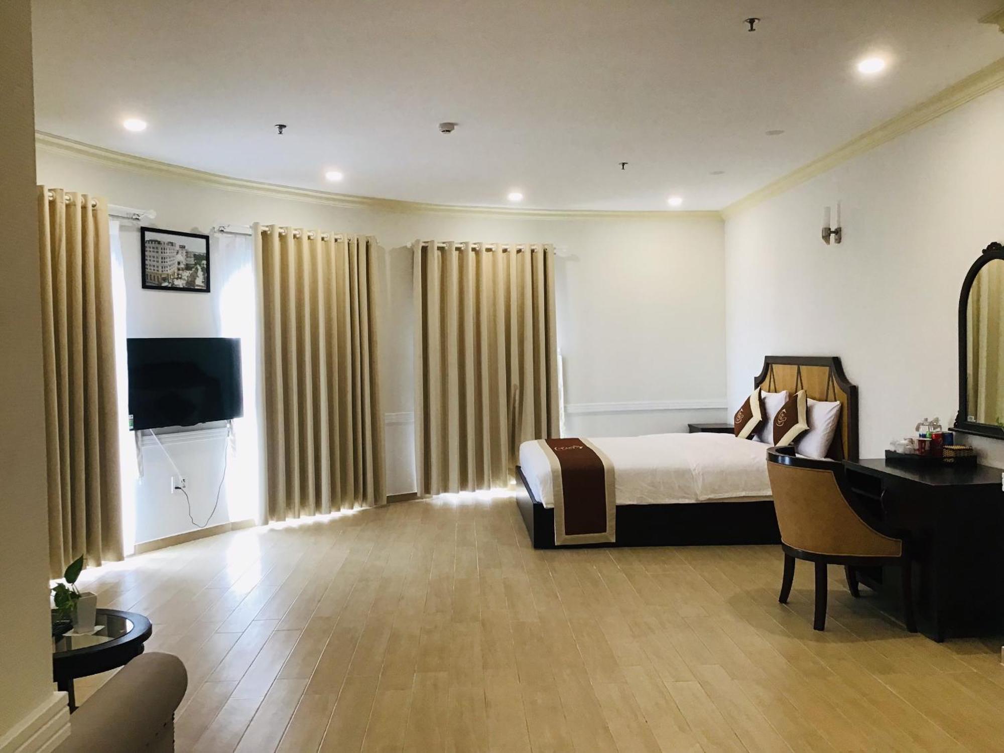 Que Toi Hotel Soc Trang Buitenkant foto